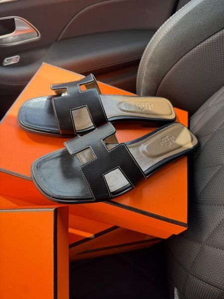 Жіночі чорні шльопанці Hermes Oran Slippers Black х Ермес 36 ALL21632 фото