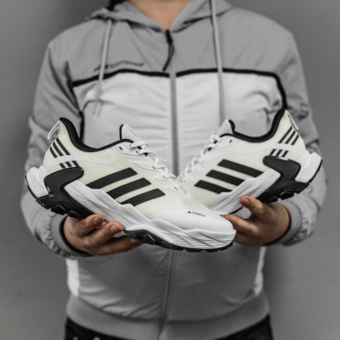 Білі кросівки Adidas Terrex White Black х Террекс 43 ALL23159 фото